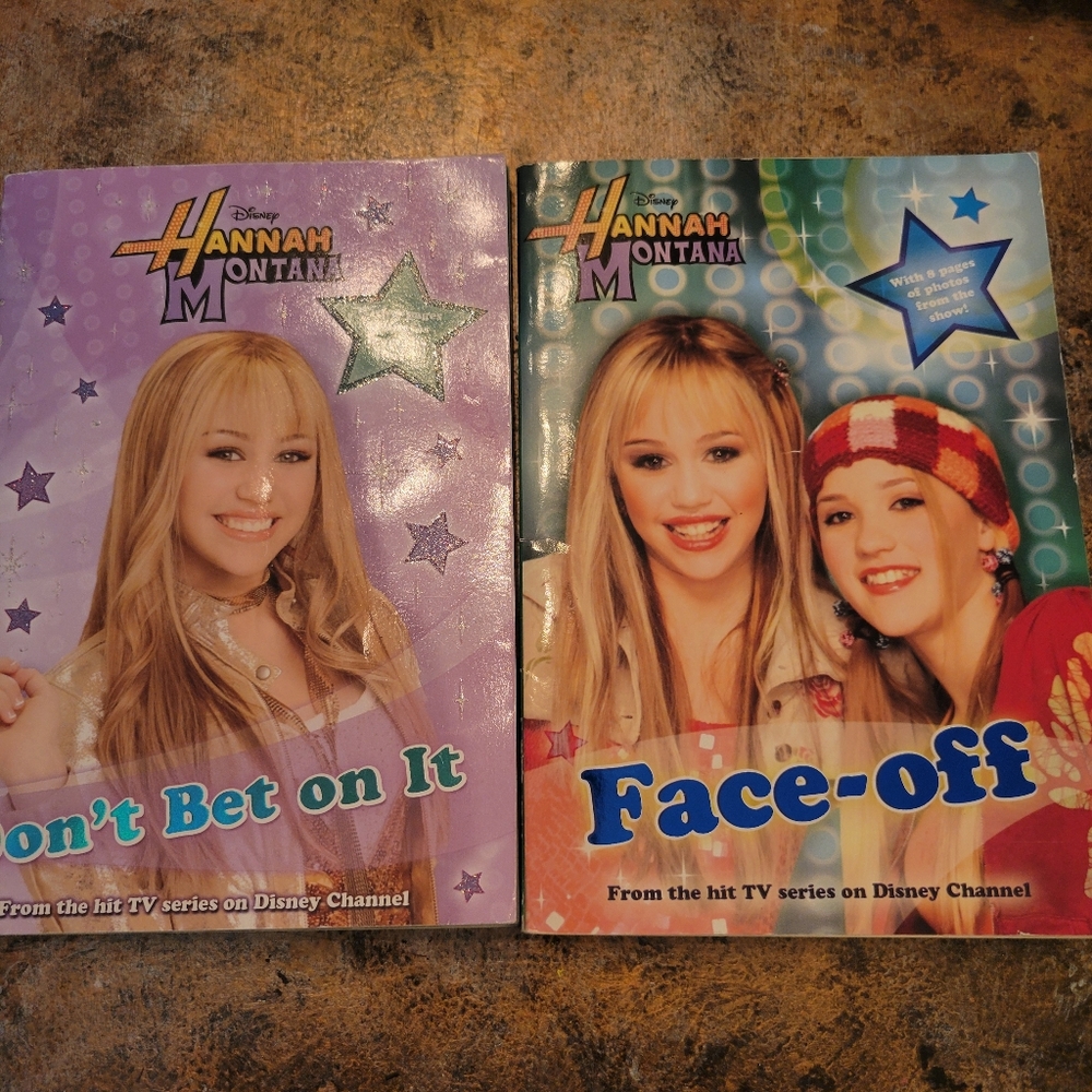 Hannah Montana 2 Books Set. Face-off And Dont Bet On It. Paperbacks GUC
